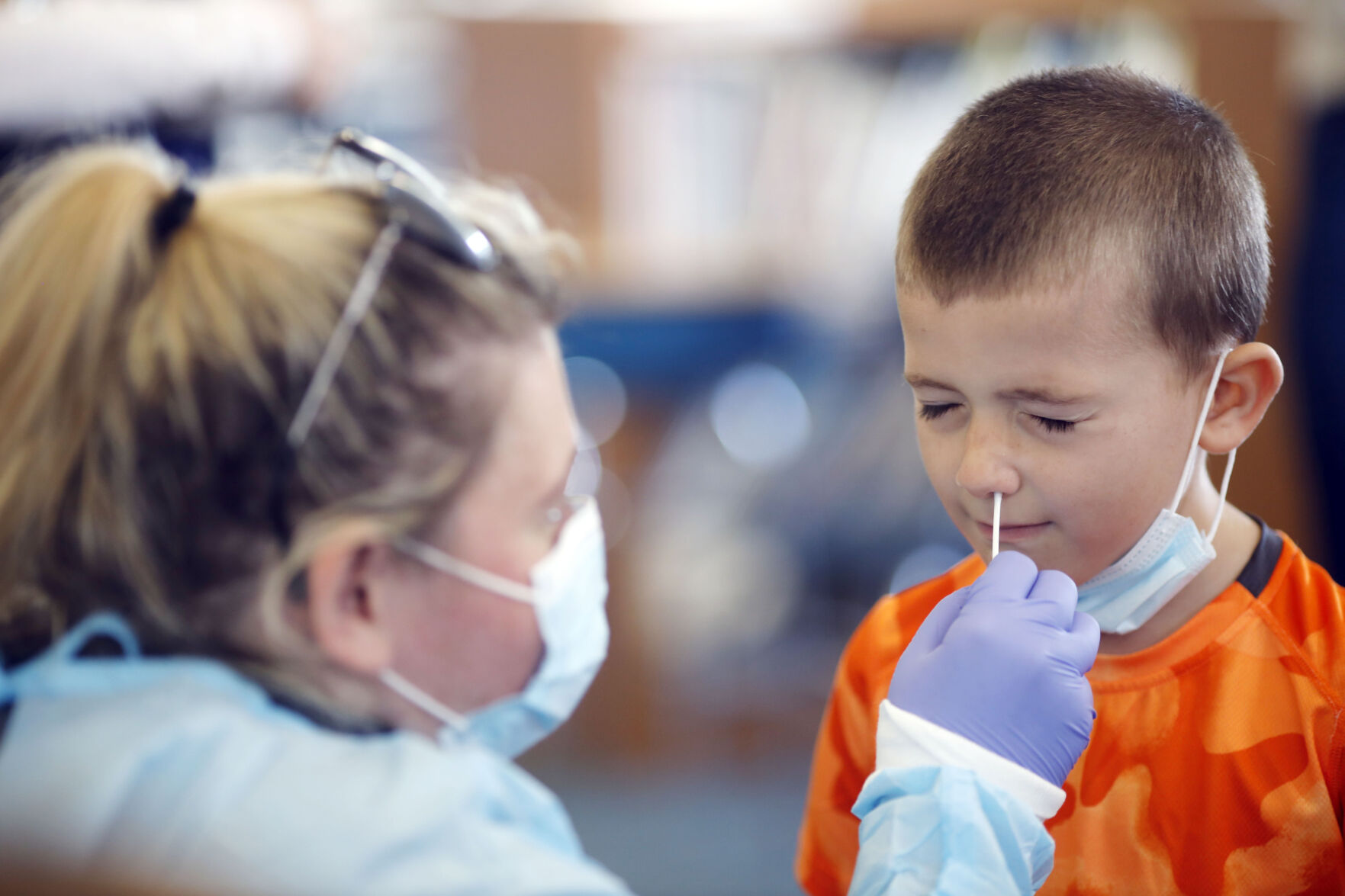 Kindergartner gets COVID test